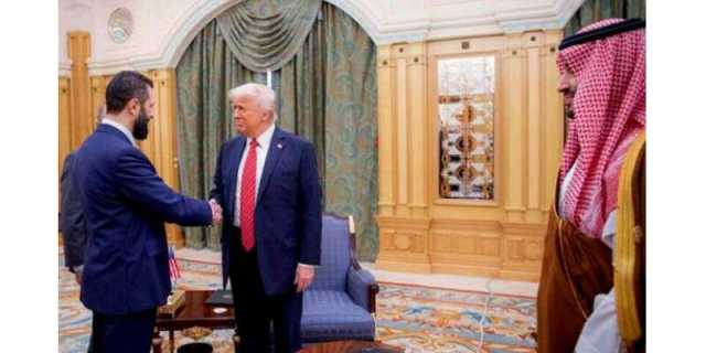 صدر ڈونلڈ ٹرمپ کی سعودی عرب میں شام کے صدر احمد الشرع سے ملاقات