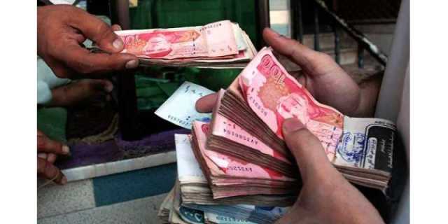 3 سالوں میں ملکی قرضوں میں 31 ہزار ارب روپے سے زائد کا اضافہ ہو جانے کا انشکاف