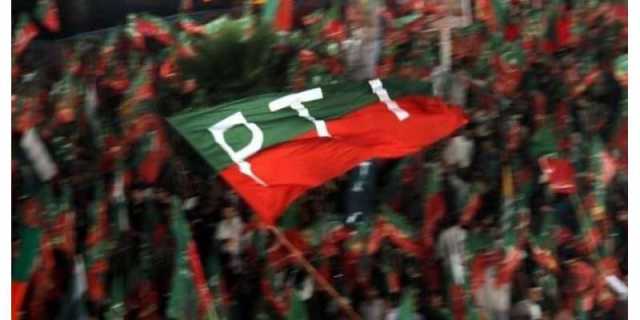 فیصلہ ظاہر کرتا ہے کہ عدالتیں اب انصاف دینے کی اہلیت کھو چکیں