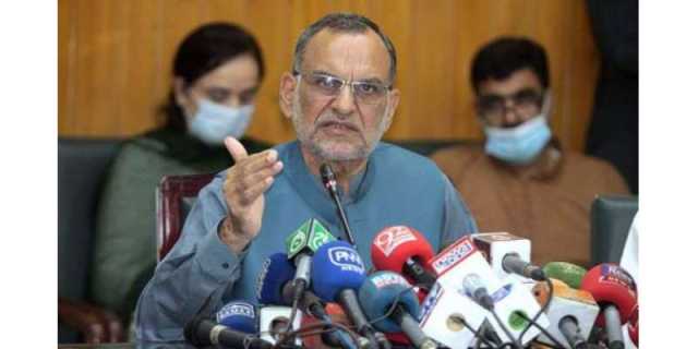 پی ٹی آئی راہنما سینیٹر اعظم سواتی کو پشاور ایئرپورٹ پر بیرون ملک جانے سے روک لیا گیا