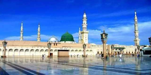 مسجد الحرام میں عازمینِ حج کی معاونت کے لیے اے آئی سے چلنے والا روبوٹ متعارف کرادیاگیا
