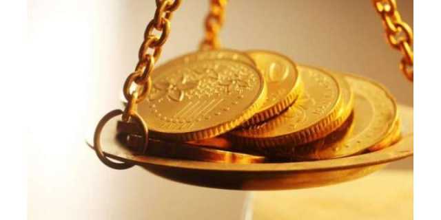 سونے کی فی تولہ قیمت 300 روپے کم ہو کر 3 لاکھ 62 ہزار 400 روپے تولہ ہوگئی