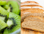  قبض کے علاج کے لیے کیوی اور رائی کی روٹی مفید قرار