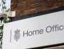 برطانیہ، پناہ گزینوں کی حیثیت عارضی کرنے کا فیصلہ